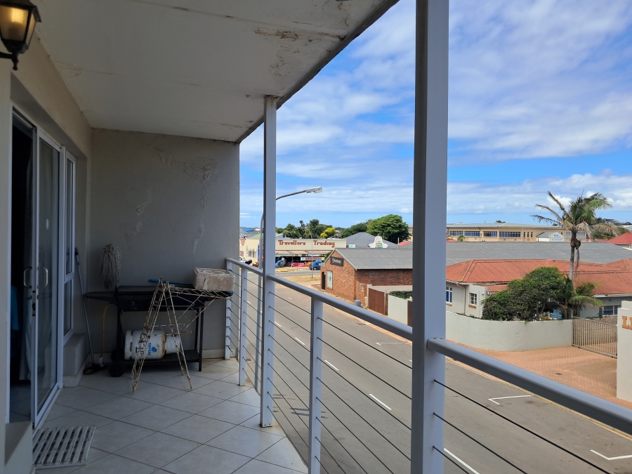 To Let 2 Bedroom Property for Rent in Jeffreys Bay Central Eastern Cape